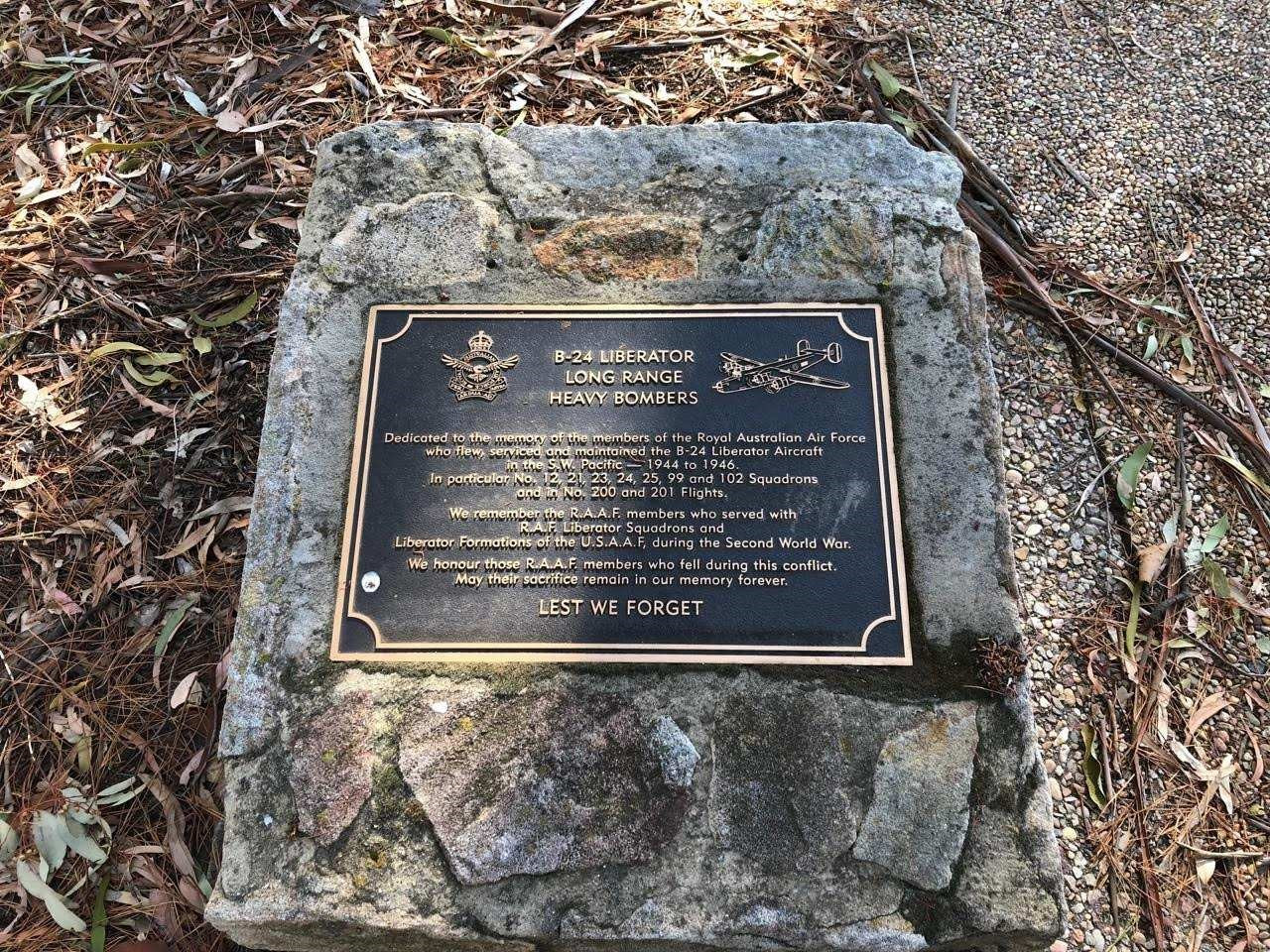 201806-b-24-plaque.jpg